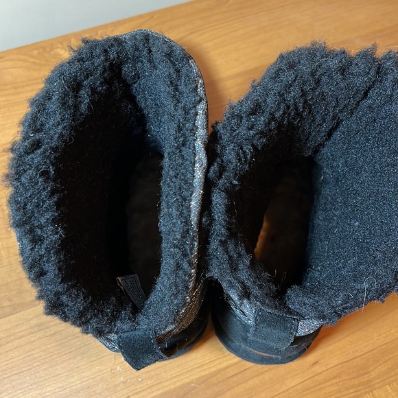 Bearpaw ankle winter booties size 11 - Picture 4 of 6